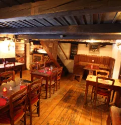 salle du bas, Le Petit Chaperon Rouge