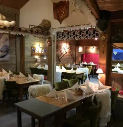 resto3.jpg