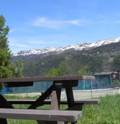 Terrain de tennis