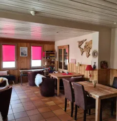 bar