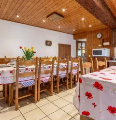 Gite Marmorine - 8 pièces 14 personnes