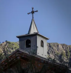 Chapelle de Montgésin, vue clocher extérieure