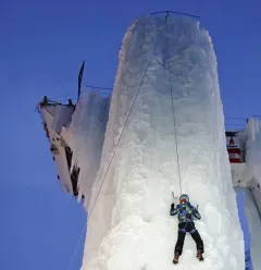 Tour de glace