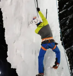 Grimpeurs adhérents FFCAM - Tour de glace