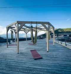 Structure yoga aérien 