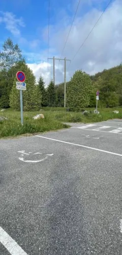Place de parking handicapé