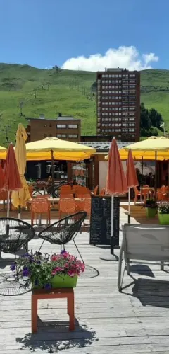 Terrasse du Vega en été