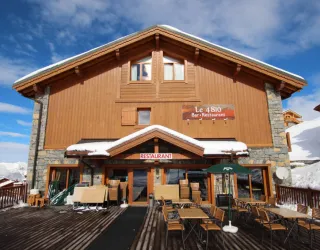 Terrasse restaurant 4810
