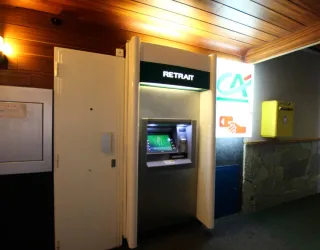 Distributeur de billets Plagne Aime 2000
