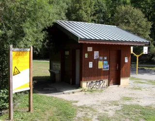 Toilettes Publiques - Base de Loisirs des Versants d'Aime