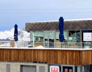 Floe bar lunchroom_La Plagne