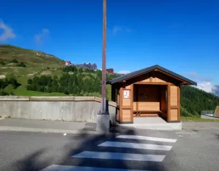 Arrêt navette HLM