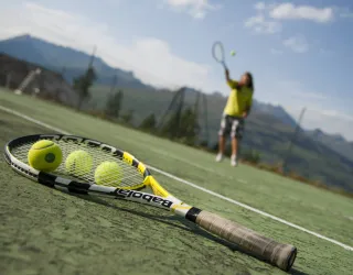 Terrain de tennis