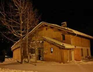 chalet  