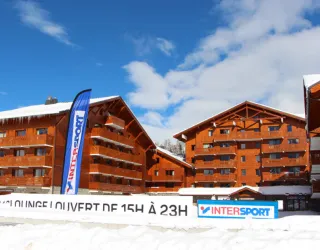 Intersport Plagne Soleil, à côté du bar Vancouver
