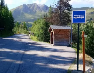 Arrêt navette rond point