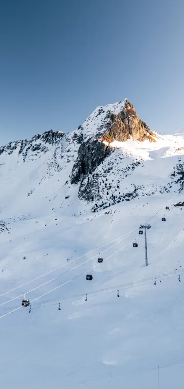 Telecabine_Roche_de_Mio-BrendanLePeru-La_Plagne-38904