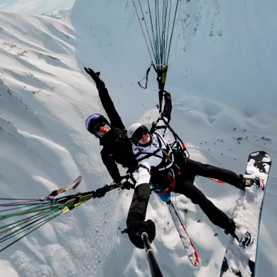 Parapente-Charlotte_Bertonneau-37025-1920