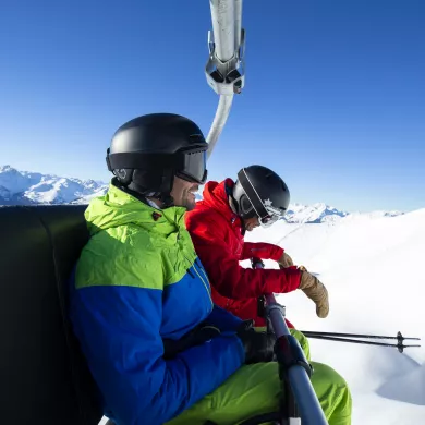 Ski Sessellift mit Freunden La Plagne