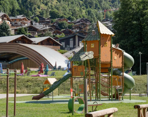 Espace jeux au village_Champagny-en-Vanoise