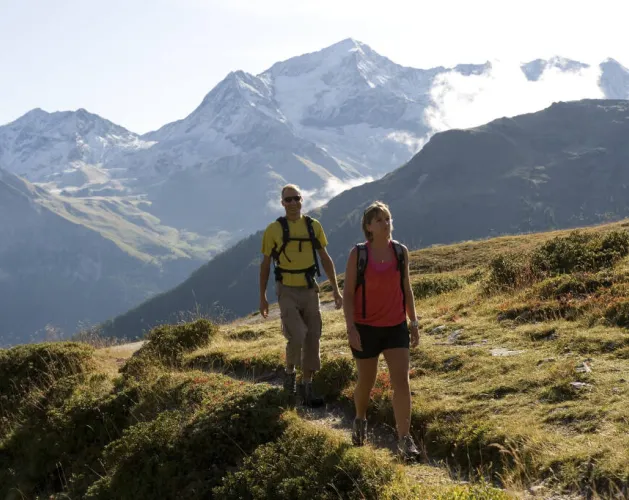 Randonnée vers le lac du Carroley