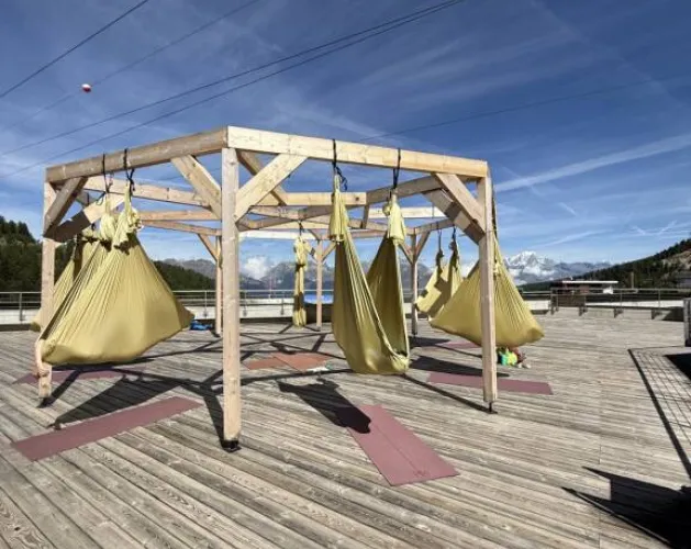 Yoga Aérien au floe ETE