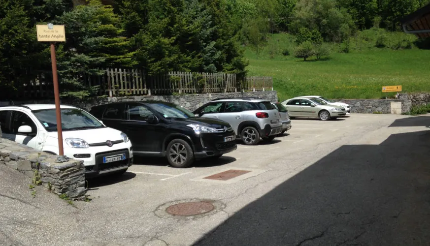 Parkplatz der Via Ferrata Grosses Pierres