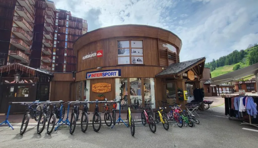 Intersport