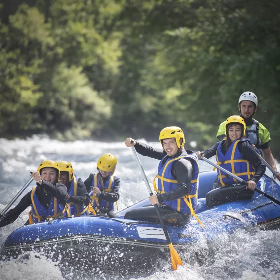 Rafting mit Freunden in La Plagne