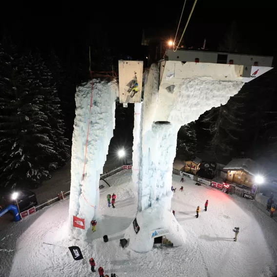 Eiskaskade von Champagny en Vanoise