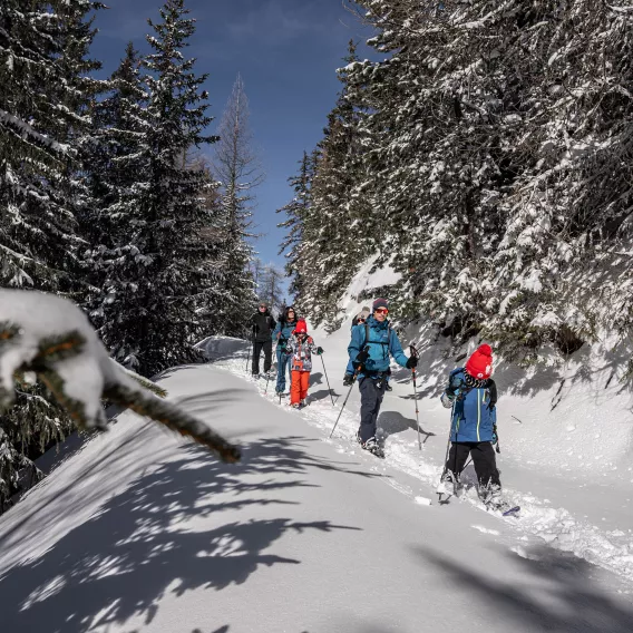Für alle zugängliche Wanderwege für schöne gemeinsame Momente