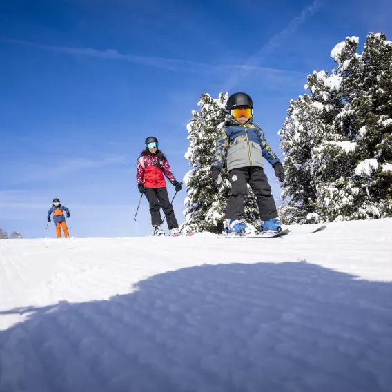 Skifahren mit der Familie 