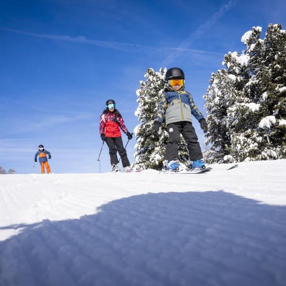 Skifahren mit der Familie 