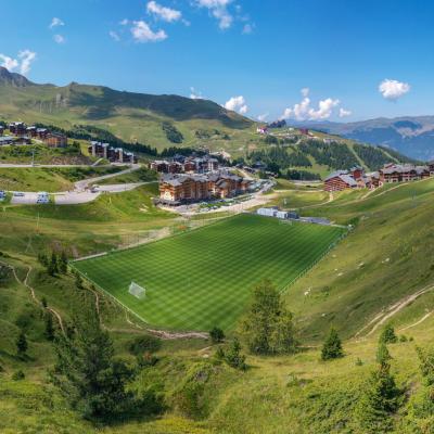 La Plagne wird offizieller Skiort der AS Saint-Étienne