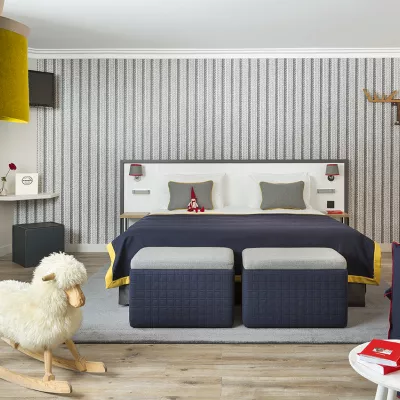 Hotel &amp; Gästezimmer