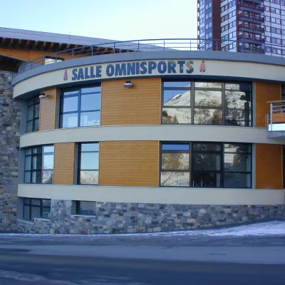 Sporthalle