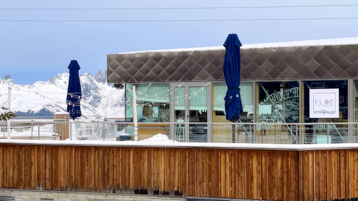 Floe bar lunchroom_La Plagne