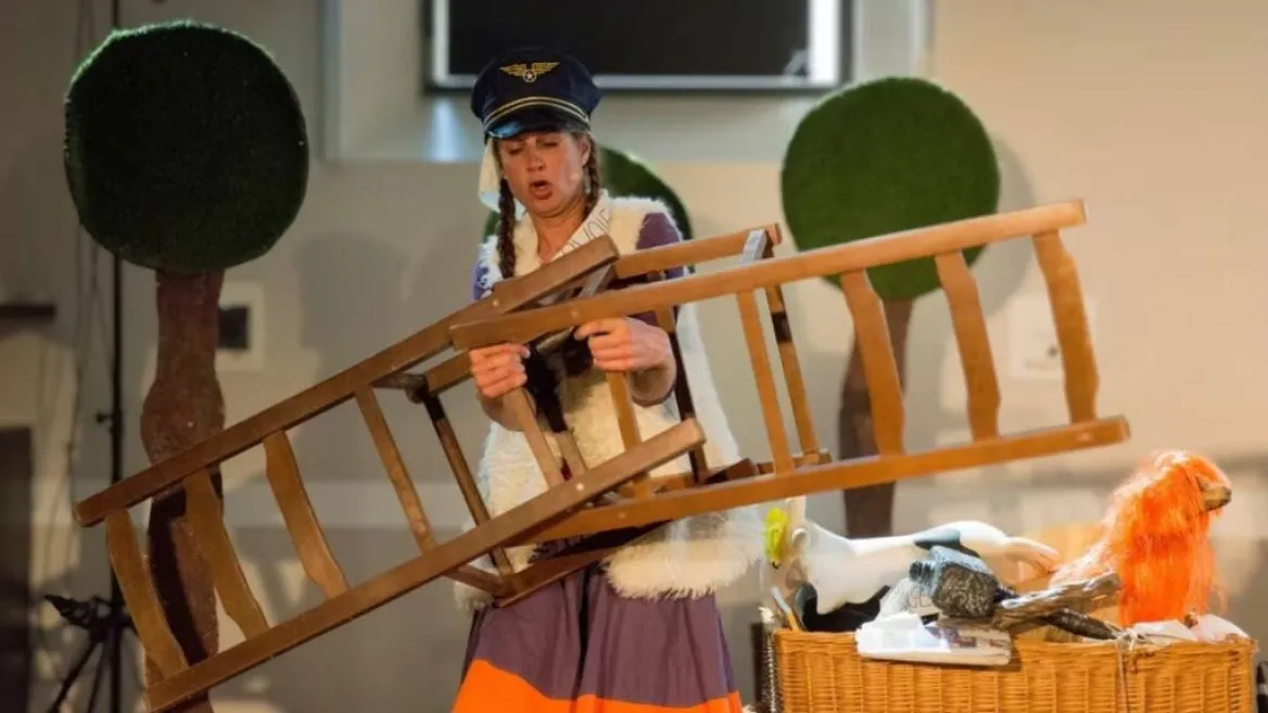 Spectacle - Goûter | Oups ! Encore un coup de Ninon ! Cie La baraque à plumes_Aime-la-Plagne