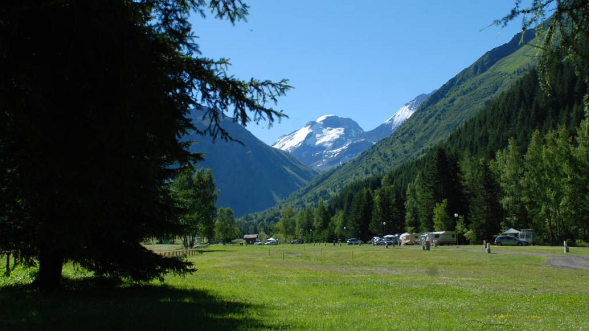 Bouleplatz - Camping Le Canada