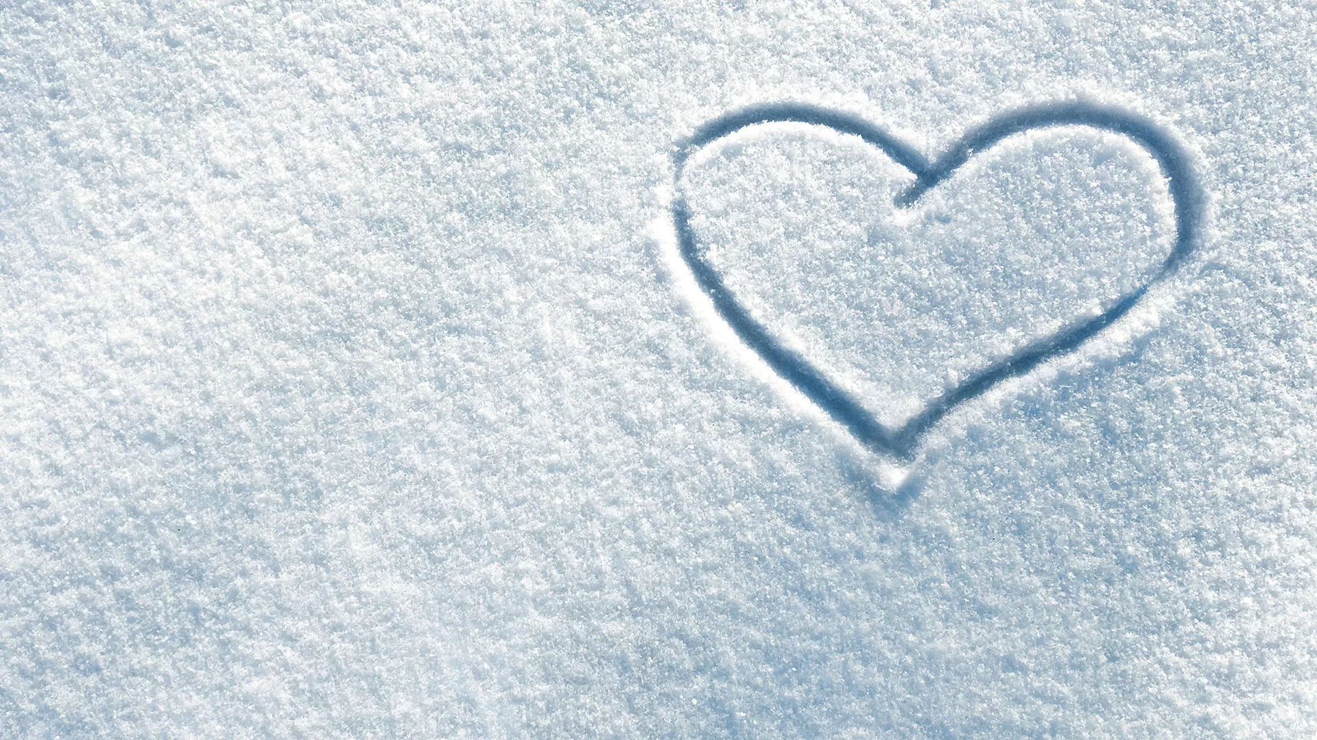 Herz im Schnee