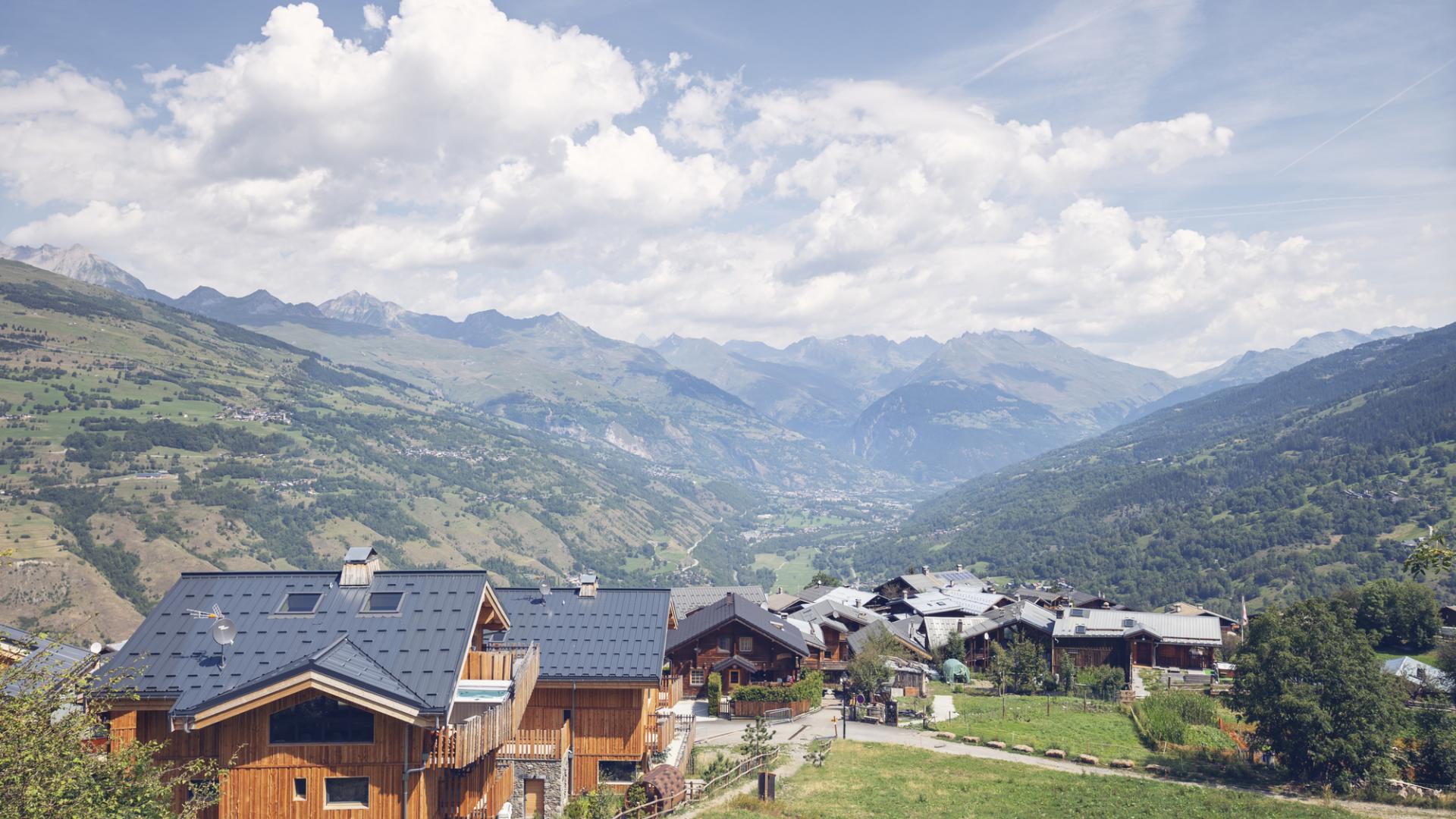 Blick auf das Tal von La Plagne Montchavin les Coches aus