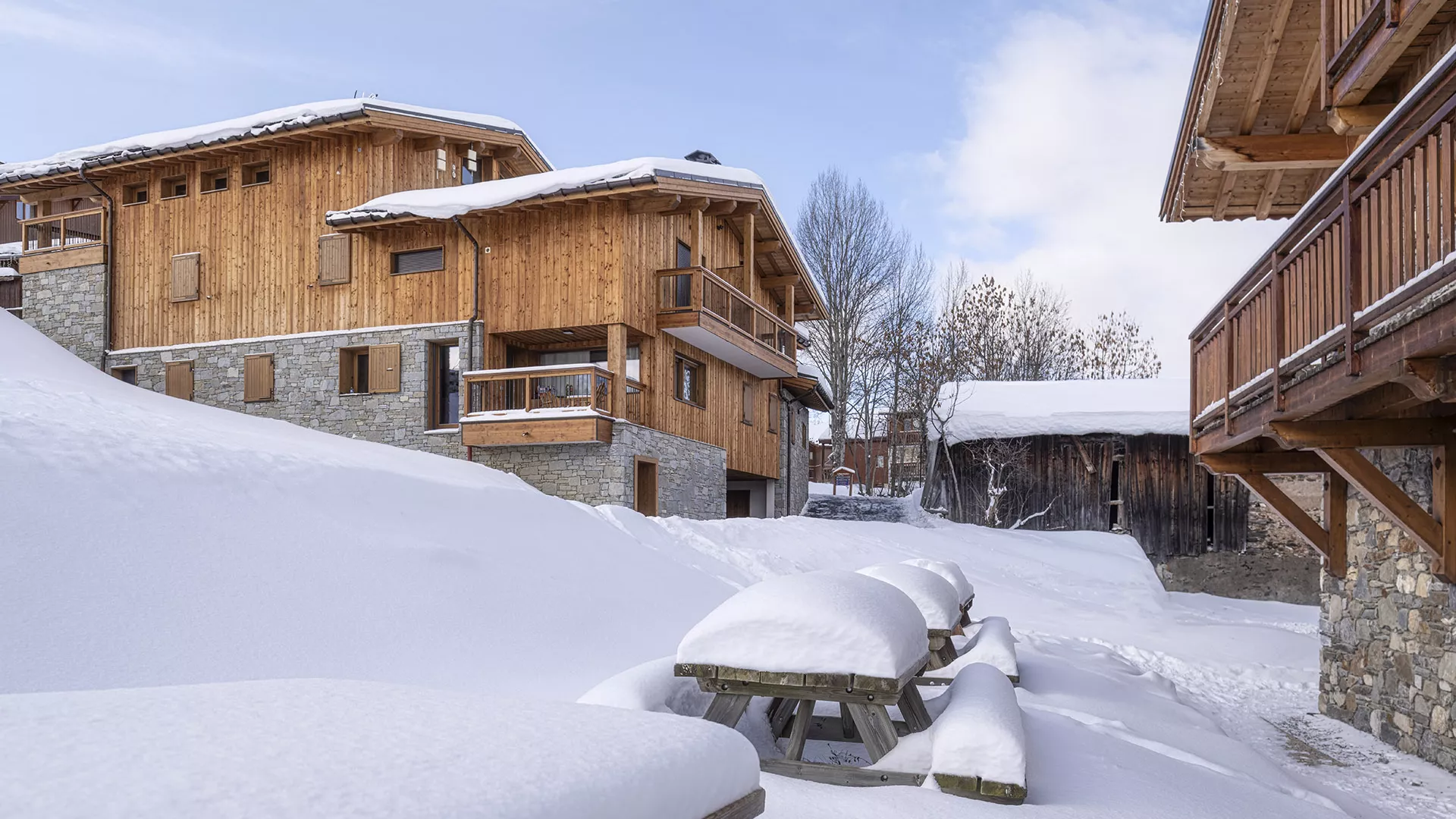 MOntalbert-Dorf im Schnee